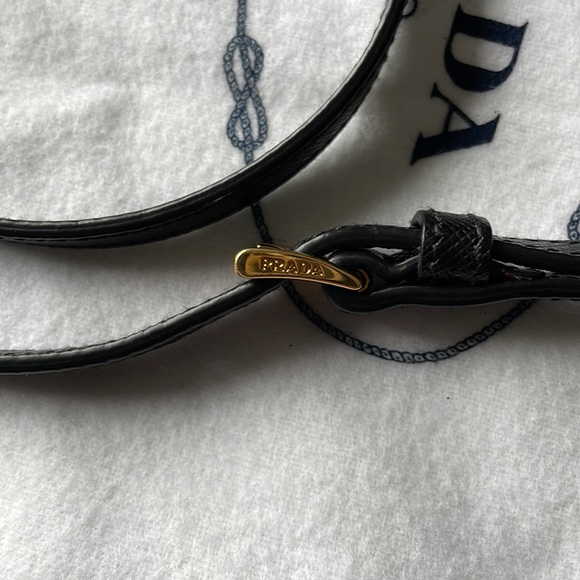 Authentic Black Prada Saffiano Clutch - Picture 6 of 9